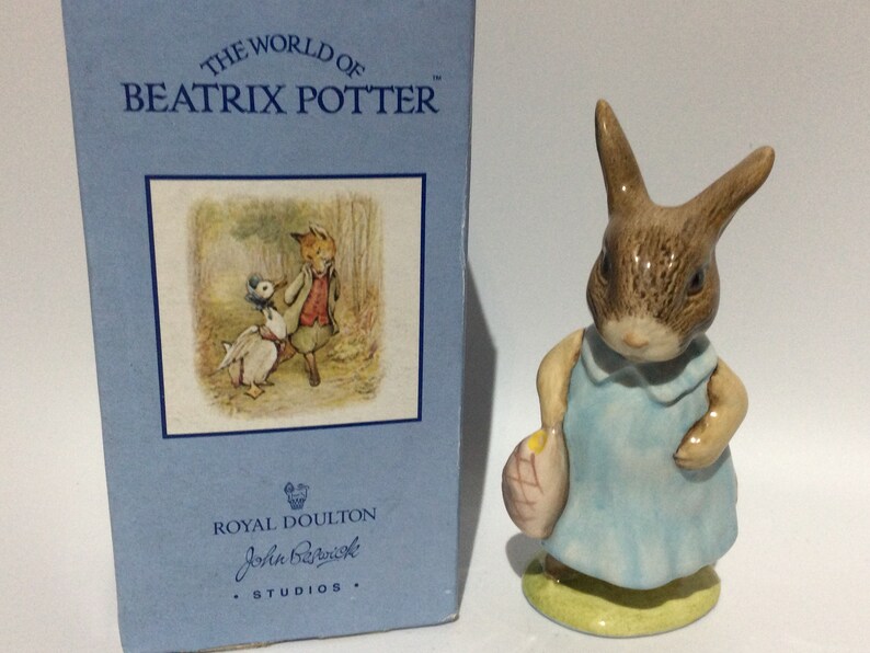 Vintage 1989 Beatrix Potter \u201cMrs Flopsy Bunny\u201d