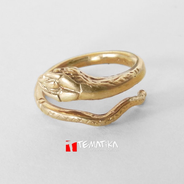 Snake ring, ancient jewelry, egyptian ring, roman ring, greek ring, antique jewelry, historical reenactmen, museum jewelry, vintage jewelry