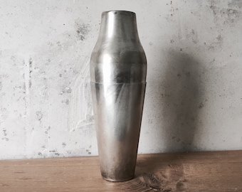 solid silver cocktail shaker | circa 1910 | württembergische metallwarenfabrik