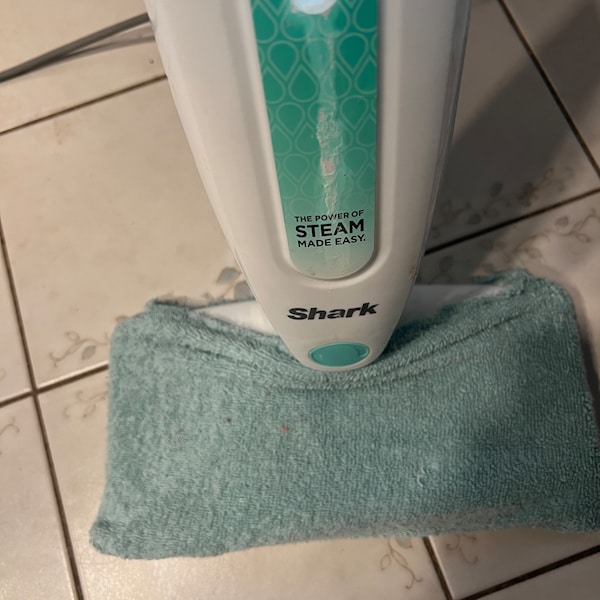 Steam Mop Replacement Pads, great fit for Shark mop. Terry cloth, elastic, tight fit, machine washable! Reusable, save money.