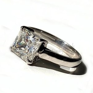 White top zirconia ring