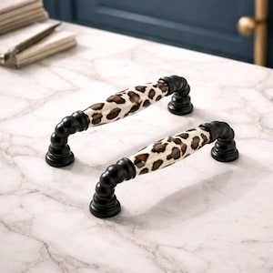 Porseleinen kastgrepen met zwarte luipaardprint, moderne beslaggrepen voor de keuken