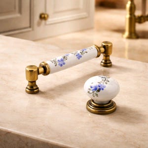 Antike Messing Keramik Schrank Griff und Knopf Set, Blau Floral Porzellan Möbelbeschläge
