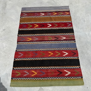 Turkish Kilim, Small Kilim, Vintage Kilim, Patterned Kilim, Rugs For Bathroom, Red Anatolian Kilim, Organic Kilim, Entry Kilim,