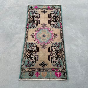 Vintage Turkish Rug, 2x3ft, 47x98cm, Small Oushak Rug, Handmade Area Rug, Bohemian Decor, Pastel Accent Rug, Unique Anatolian Carpet