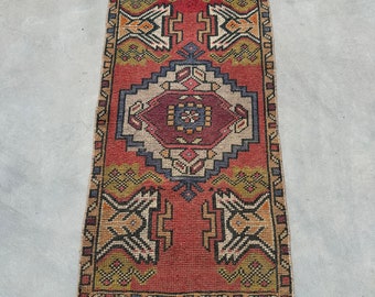 Vintage Rug, 2x4 ft Small Rugs, Turkish Rug, Oushak Rug, Rugs For Bathroom, 1.7x3.3 ft Red Rug, Home Decor Rugs, Wool Door Mat,