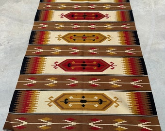 Türkischer Kelim, Vintage Kelim, Flächenkelim, geometrischer Kelim, Teppiche für die Küche, anatolischer Kelim, brauner Kelim, aztekischer Kelim, Kinderzimmer Kelim,