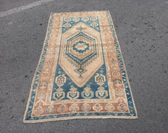 2/'5x4/'7 ft free shipping Oushak rug,vintage oushak rug,turkish rug,pastel oushak rug persian rug distressed rug,pirimitive rug