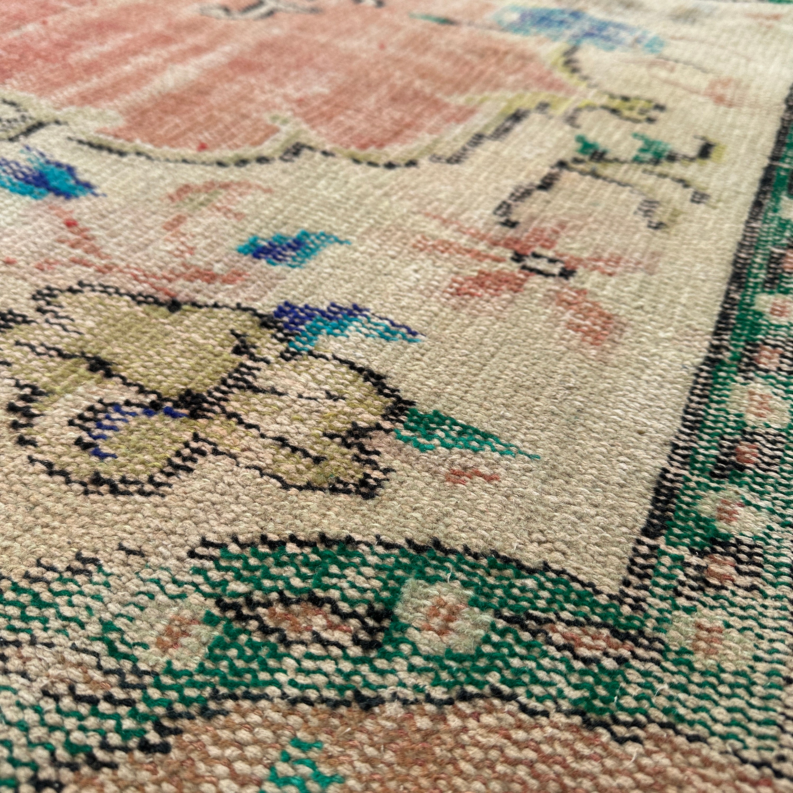 Turkish Rug, 5x8 Ft Area Rug, Vintage Rug, Antique Rug, Rugs for