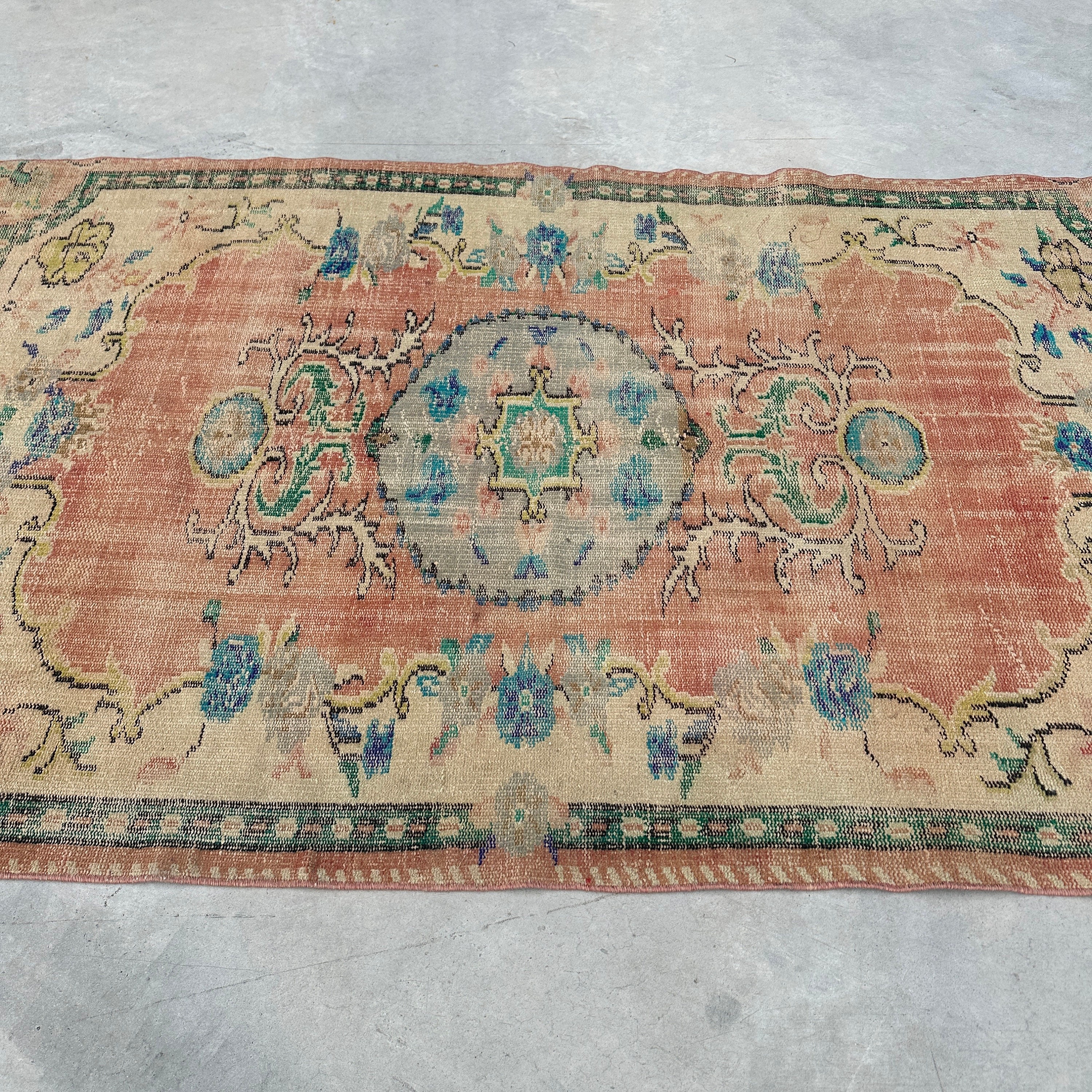 Turkish Rug, 5x8 Ft Area Rug, Vintage Rug, Antique Rug, Rugs for