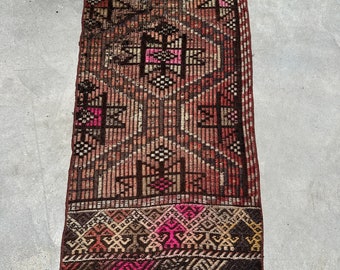 Vintage Kilim, Turkish Kilim, Small Kilim, Embroidered Anatolian Kilim, Rugs For Wall Hanging, Brown Kilim, Aztec Kilim, Door Mat Kilim,