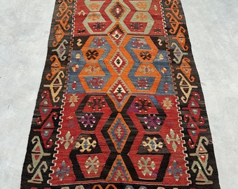 Vintage Kilim, Turkish Kilim, Accent Kilim, Geometric Anatolian Kilim, Rugs For Entry, Red Kilim, Handwoven Kilim, Kitchen Kilim,