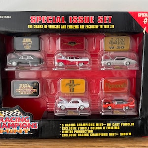 Racing Champions Mint Special Issue Set #4 - 5 Car Set Limited Edition Emblem Set