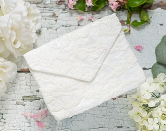 Bridal Clutch Bag | Ivory Wedding Purse | Lace Hand Bag | Bridesmaid bag | Bridesmaid gift | Lace Evening Bag | White Clutch |