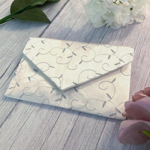 Bridal Clutch Bag | Ivory & Silver Wedding Purse | Hand Bag | Bridesmaid bag | Bridesmaid gift | Evening Bag | Wedding Day bag for phone