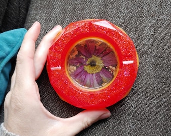 Pressed flower ashtray