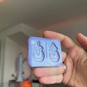 1.5 inch Crystal Moon Silicone Mould