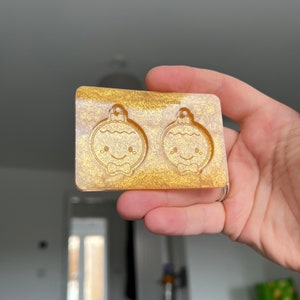 1.5 inch Christmas Gingerbread Men Baubles Silicone Mould