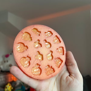 Pumpkins & Potions Palette Silicone Mould