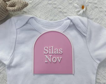 Custom Baby Name Tag, Nursery Wall Sign, Baby Room Decor, Hanging Name Plaque, Newborn Keepsake, Newborn Arrival Sign, Nursery Decor