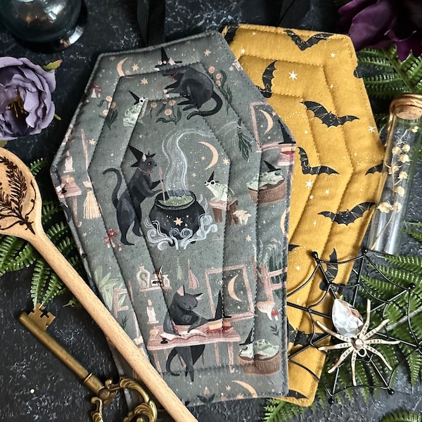 Cat Coven Coffin Pot Holder / Spooky Halloween and Witchy Home Decor and Gifts for Kitchen Witches