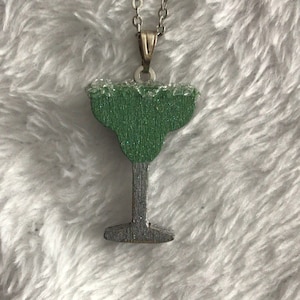 Margarita Necklace and Earrings (18,068)