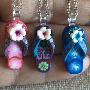 Flip Flop Necklaces and Earrings (19,802)