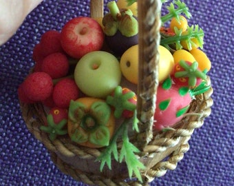 Fruit Basket Necklace (10,199)