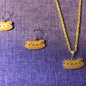 Hot Dog Necklace or Earrings (10,122)