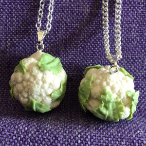 Cauliflower Necklace and Earrings (20,707)