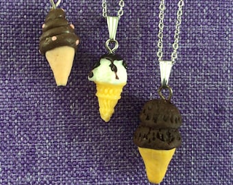 Collier ou boucles d'oreilles cornet de crème glacée (11 511)