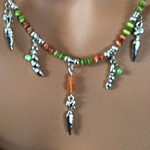Pea Pods and Carrots Necklace (1447)