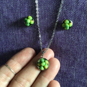 Brussels Sprouts Necklace or Earrings (12,005)