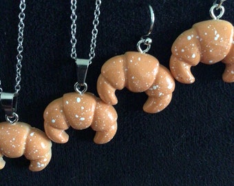 Collar o pendientes de croissant (13.026)