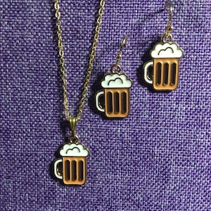 Beer Mug Necklace and Earrings (18,080)