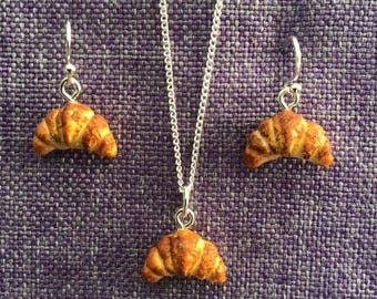 Collar o pendientes de croissant (25.030)