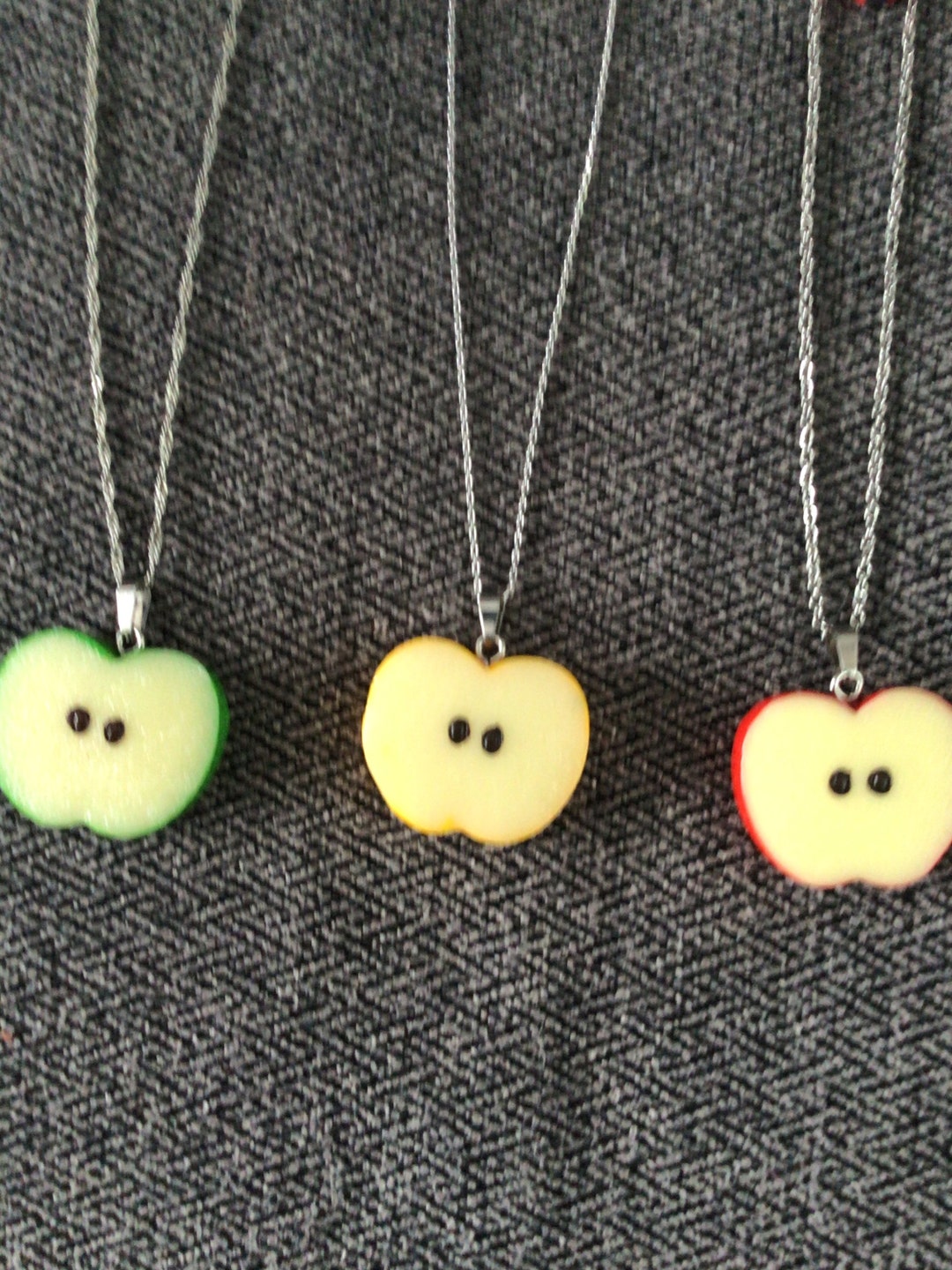 アクセサリー GARNI cutting apple pendant il_1080xN.2892251924_ikxm.jpg