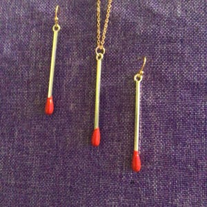 Match Stick Necklace and Earrings (24,089)