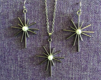 Pearl Starburst Necklace or Earrings (27,253)