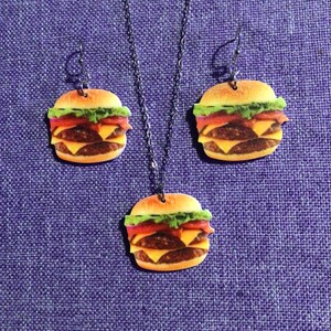Double Cheeseburger Necklace and Earrings (24,082)