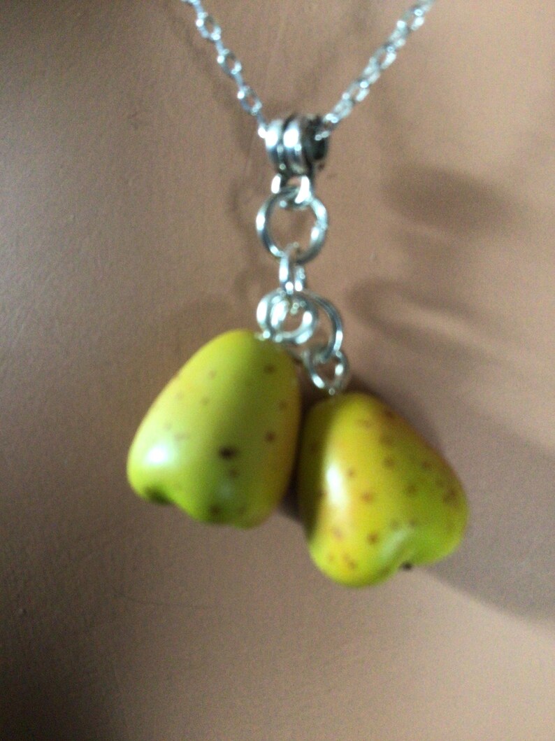 Yellow Pear Necklace and Earrings 1595