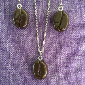 Coffee Bean Necklace and Earrings (25,091)