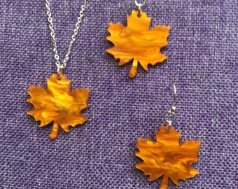 Maple Leaf Necklace or Earrings (11,425)