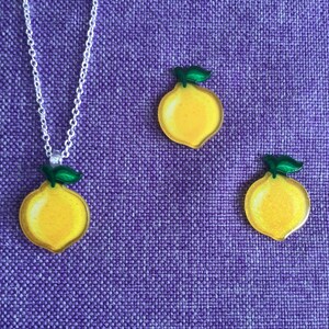 Lemon w/ Glitter Necklace or Earrings (10,019)