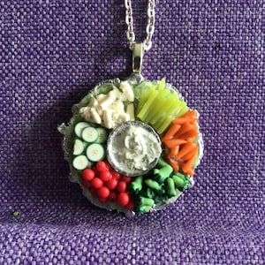Relish Tray Necklace (27,057)