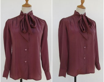 Vintage 70s Blouse Secretary Blouse NOVELTY Print 50s Style Tie Neck Blouse Pussy BOW Blouse MOD Blouse Button Down Stripe Shirt Lemon Fruit