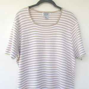 90&#39;s Beige & White Striped Short Sleeve Tee | Striped Tee Shirt | Striped Top | Short Sleeve Tee | Pullover Tee | Striped Shirt | Large Tee