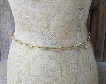 Vintage Womens Gold Tone Chain Detail Buckle Belt 90s Y2K Vintage Womens Gold Tone Chain Detail Buckle Belt 90s Y2K - Etsy main image 3