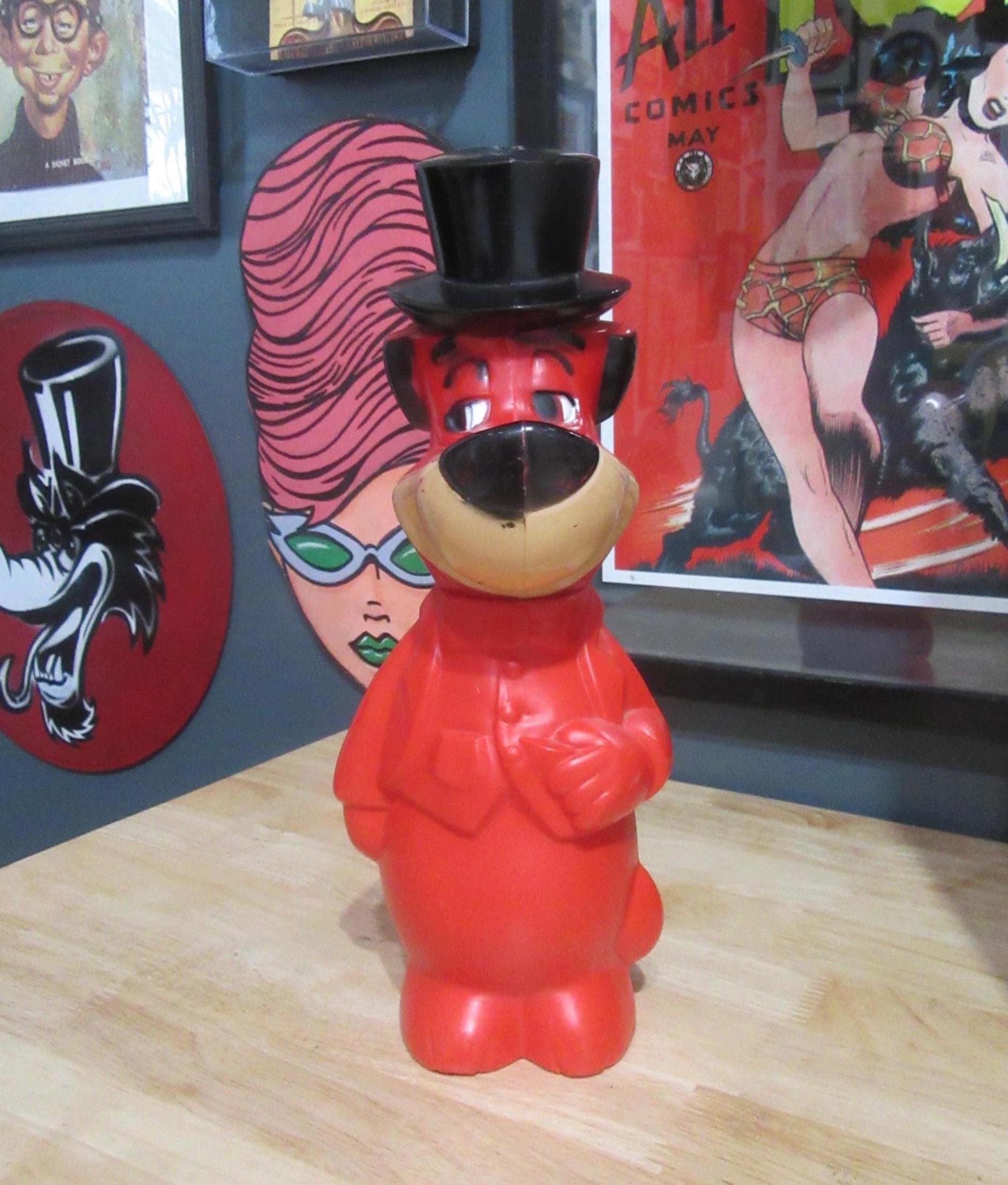 Huckleberry Hound Bank - Etsy