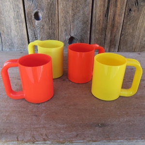 Vintage 1970s Heller Maximug Melamine Stackable Mugs: Massimo Vignelli, MCM, Mod Design